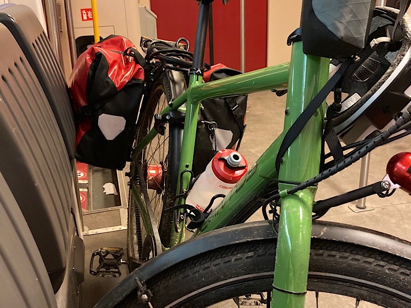 Somewhere over the Rainbow : de Paris à la&nbsp;maison